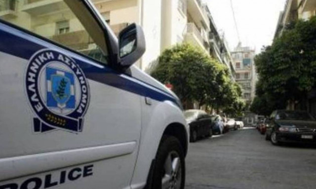 Εξάρχεια: Επίθεση σε γυναίκα αστυνομικό