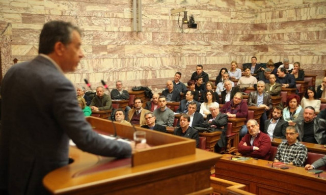 Θέμα ασυμβίβαστου για τον Θεοδωράκη φέρνουν στο «φως» οι ΑΝΕΛ