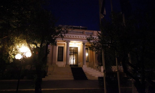 Το Μαξίμου «αδειάζει» το υπ. Οικονομικών: Άμεση η αντικατάσταση του ΕΝΦΙΑ