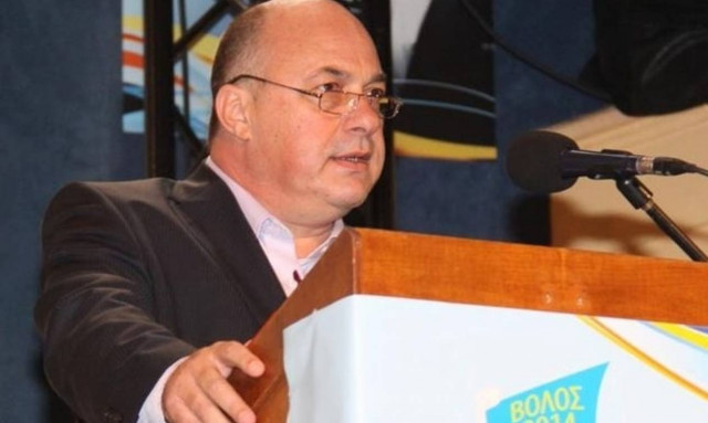 Ο Μπέος καταγγέλλει και… προειδοποιεί τον Μπόμπολα