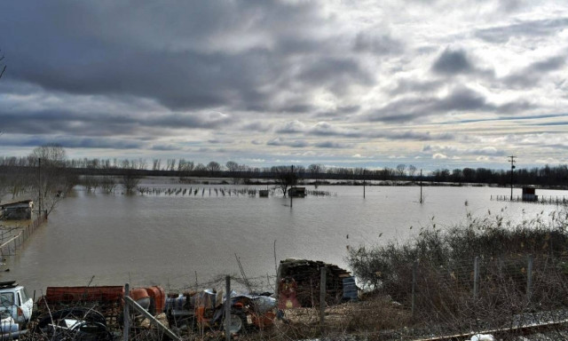 Σε ετοιμότητα οι Αρχές στον Έβρο για ενδεχόμενες πλημμύρες