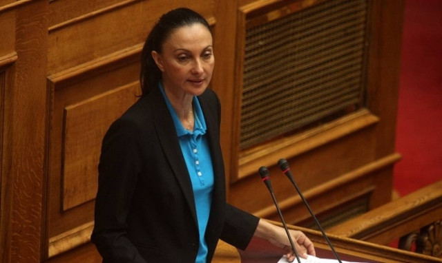 E. Kουντουρά: Κίνητρα στις μικρομεσαίες τουριστικές επιχειρήσεις