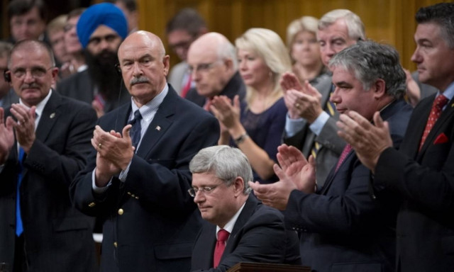 Καναδάς: Υπέρ των αεροπορικών επιδρομών στην Συρία εναντίον του Ισλαμικού Κράτους