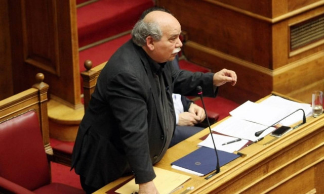 Βούτσης: Πρώτα μισθοί και συντάξεις και μετά ΔΝΤ