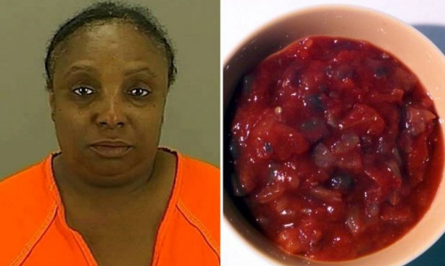 Μαχαίρωσε στο στομάχι τον σύντροφό της γιατί... έφαγε όλη τη σάλτσα!