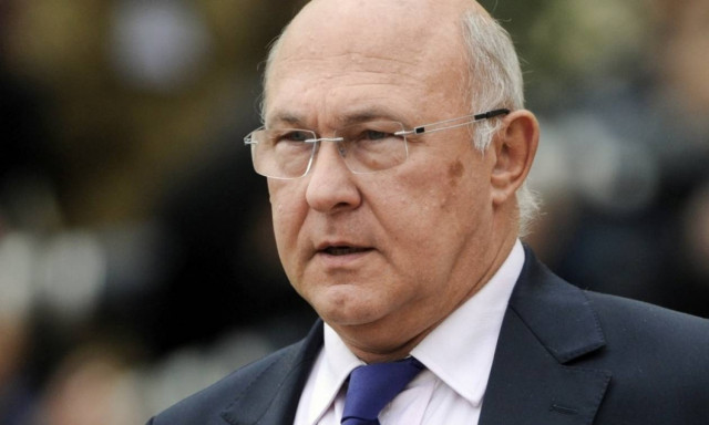 Μισέλ Σαπέν: Έχει γίνει πρόοδος - Να προχωρήσει τις μεταρρυθμίσεις η Ελλάδα