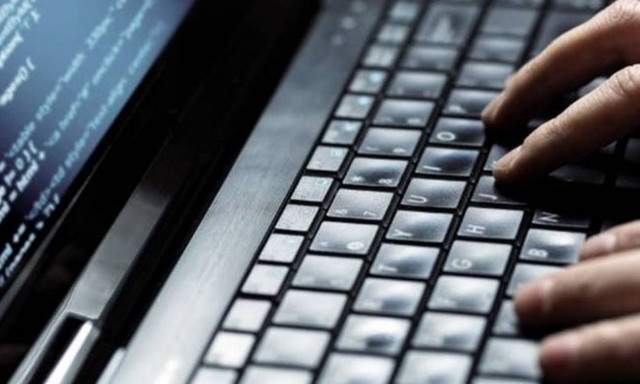 Κραυγή αγωνίας από 13χρονη, θύμα ενδοοικογενειακής βίας