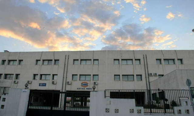 «Την πείραζαν και την έβριζαν» καταγγέλλει ο πατέρας της 22χρονης