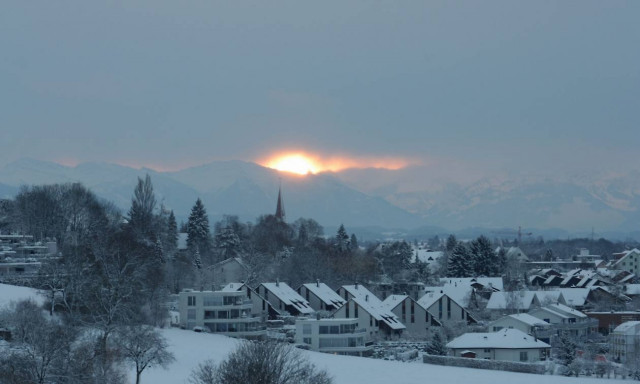 Ο ήλιος ανατέλλει στς Άλπεις (video)