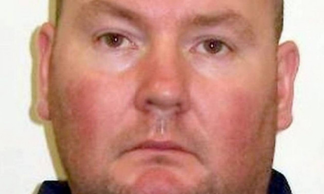 Φρίκη: Έσφαξε ιερόδουλη και μετά βίασε 2 γυναίκες δίπλα στο πτώμα της