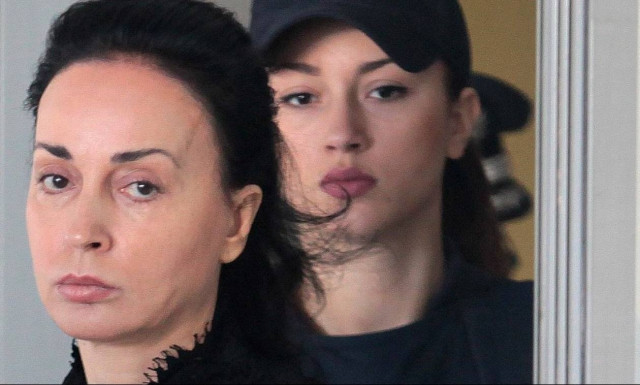 Τσοχατζόπουλος: «Αμάρτησε» γιατί με παντρεύτηκε η Βίκυ