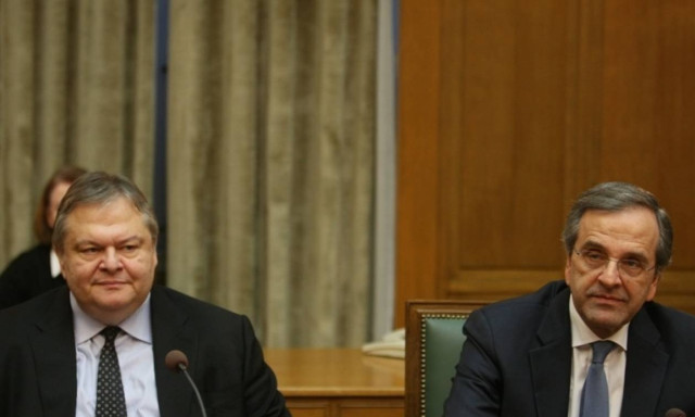 Αιφνίδια συνάντηση Σαμαρά – Βενιζέλου στη Βουλή