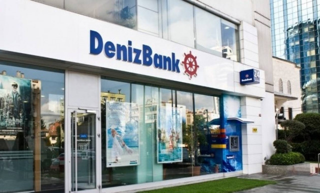 Μιλλιέτ: Στα κατεχόμενα ο επικεφαλής της ρωσικής τράπεζας Sberbank