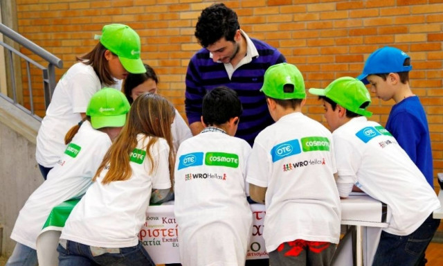 Με μεγάλη συμμετοχή ο 1ος Πανελλήνιος Διαγωνισμός Εκπαιδευτικής Ρομποτικής