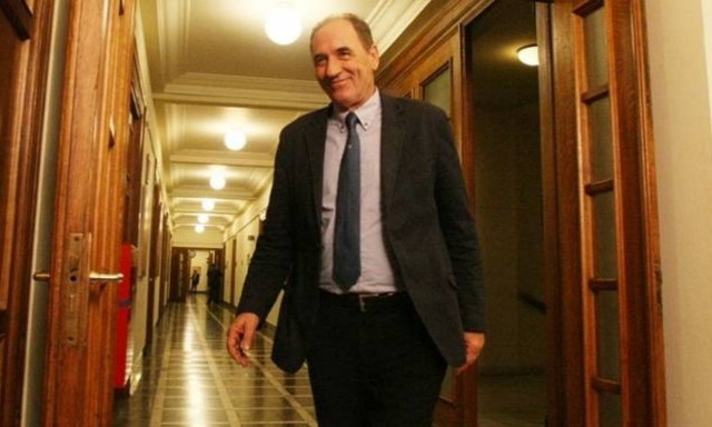 Σταθάκης: Στόχος τα «κόκκινα» δάνεια να γίνουν «πράσινα»