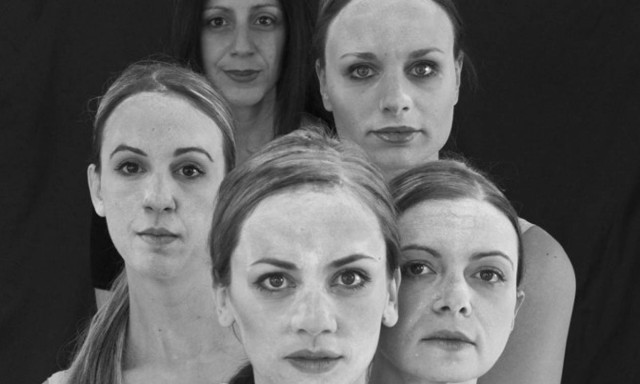 Ομάδα χορού Direct: «Κοίτα Μέσα»