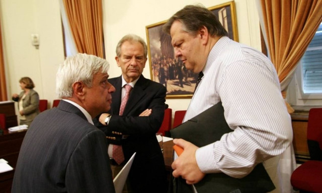 Βενιζέλος: Κακώς παρέστη ο Πρόεδρος της Δημοκρατίας στην Επιτροπή για το Χρέος