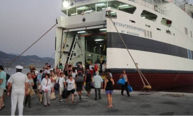 Μέτρα σε όλα τα λιμάνια της χώρας για την ομαλή διευκόλυνση των εκδρομέων του Πάσχα