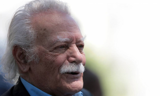 Γλέζος: Υποχρέωση μας η υπεράσπιση των Ελλήνων πολιτών