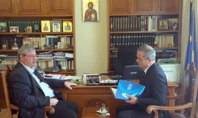 Συνάντηση νέου Έλληνα Προξένου στο Αργυρόκαστρο με Περιφερειάρχη Ηπείρου