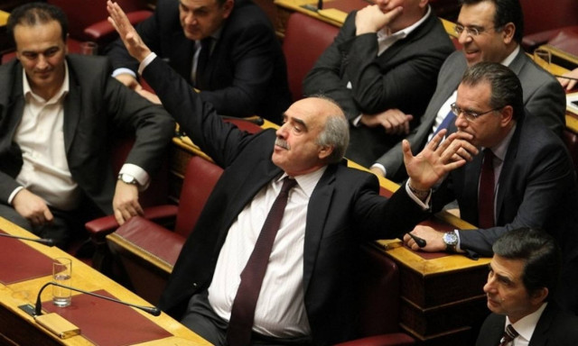 «Κόντρα» Τόσκα – Μεϊμαράκη για την αναβάθμιση των αεροσκαφών του ΠΝ