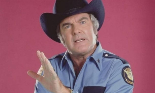 Πέθανε σε ηλικία 88 ετών ο «Σερίφης Ρόσκο» των Ντιουκς