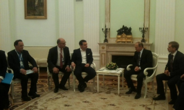Τσίπρας σε Πούτιν: Επανεκκίνηση των διμερών σχέσεων προς όφελος των δύο χωρών (vid)
