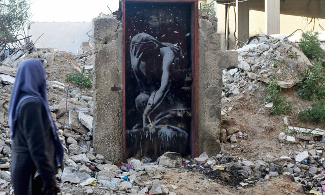 Κατασχέθηκε η «πόρτα του Μπάνκσι» από το νέο της ιδιοκτήτη!