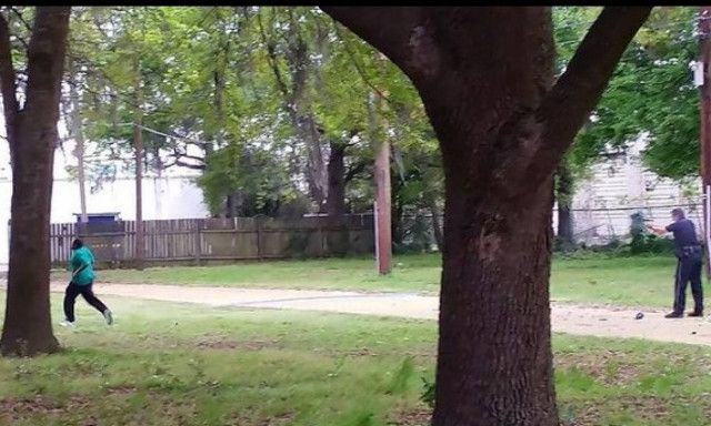 ΗΠΑ: Αλλαγές στην αστυνομία ζητά ο αδελφός του 50χρονου που σκοτώθηκε από αστυνομικό