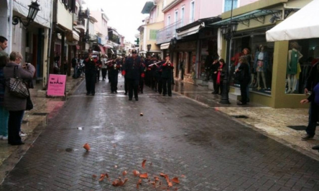 «Το Κομμάτι»: Ένα ξεχωριστό πασχαλινό έθιμο στην Λευκάδα