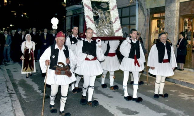 Το «Πανηγυράκι» του Αγίου Γεωργίου στην Αράχωβα