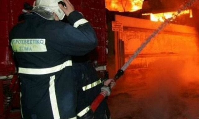 Νέα Χαλκηδόνα: Πυρκαγιά σε μονοκατοικία-Κινδύνευσε ηλικιωμένη