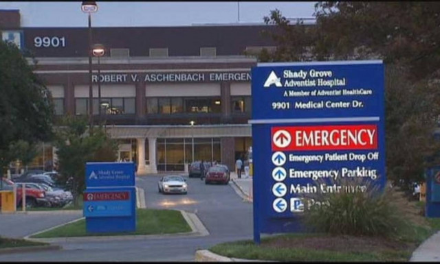 Εξιτήριο πήρε ο Αμερικανός νοσηλευτής που προσβλήθηκε με Έμπολα