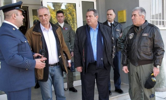 Ο ΥΕΘΑ σε σμηναρχία της Σκύρου (pics)