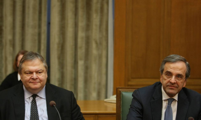 Αντικυβερνητικό παρασκήνιο από Σαμαρά - Βενιζέλο - Θεοδωράκη!