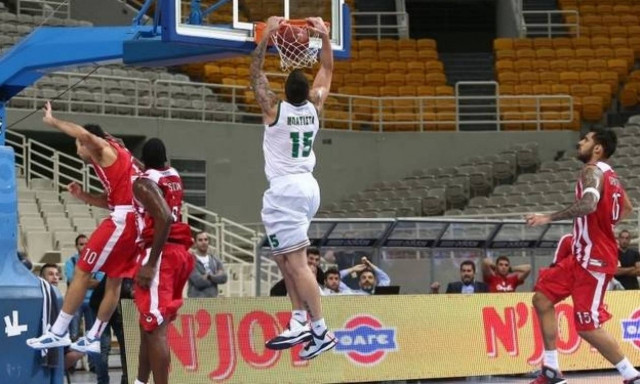 Το top 5 των «πράσινων» καρφωμάτων (vids)