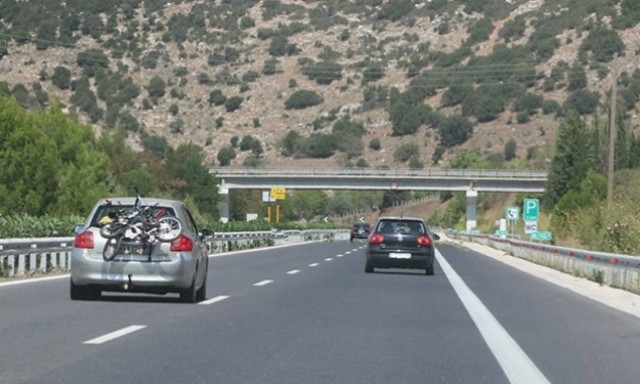 Tα μέτρα της τροχαίας για την επιστροφή των εκδρομέων