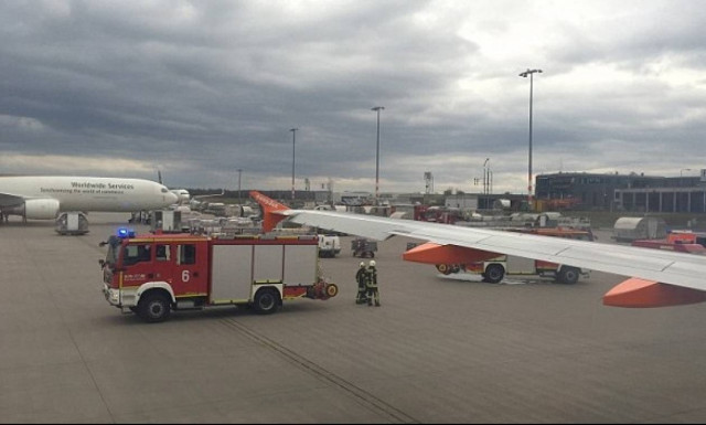 Συναγερμός στον αέρα: Αναγκαστική προσγείωση λόγω οσμής καπνού στο πιλοτήριο