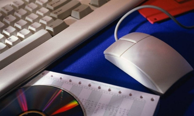 Για απάτες σε διαδικτυακές οικονομικές συναλλαγές εταιρειών προειδοποιεί η Αστυνομία