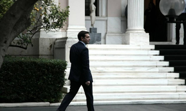 Μαξίμου για FT: Καμία προετοιμασία χρεοκοπίας