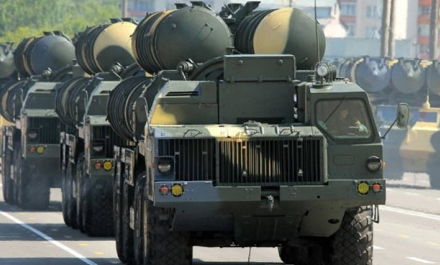 Πούτιν: Ήρε την απαγόρευση παράδοσης S-300 στο Ιράν