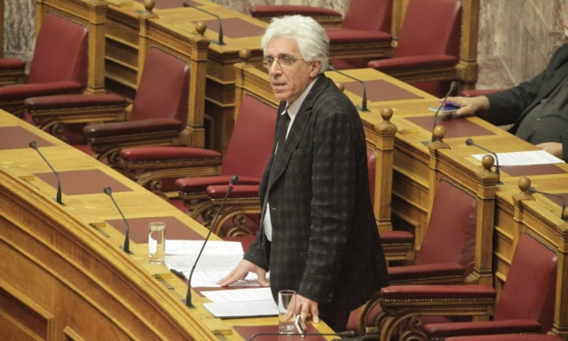 Θετικός ο Ν. Παρασκευόπουλος για «βραχιολάκι» στον Σ. Ξηρό