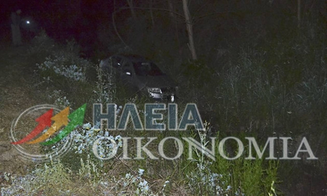 Ηλεία: Γυναίκα με δύο παιδιά έπεσαν με αυτοκίνητο σε κανάλι (photos)