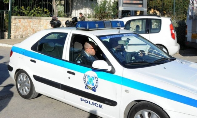 Αναστάτωση στην Ξάνθη με... χειροβομβίδα έξω από το αστυνομικό τμήμα