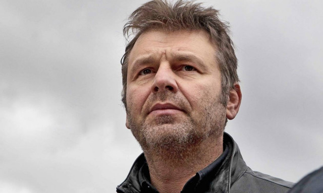 Απίστευτος καβγάς Γκλέτσου με τον διευθυντή Β' βάθμιας (video)