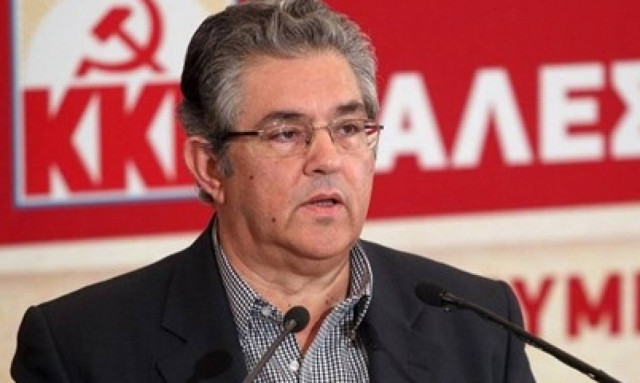 Κουτσούμπας για μετανάστες: Nα εξασφαλιστούν ανθρώπινοι χώροι προσωρινής φιλοξενίας