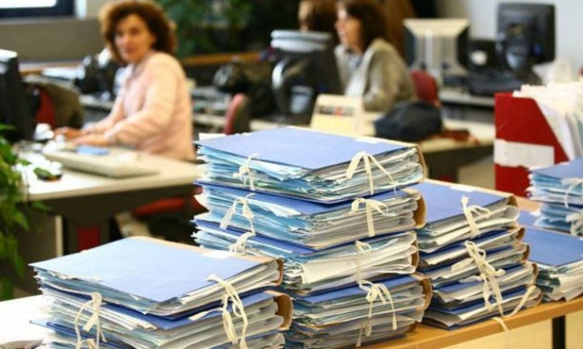 Προς παράταση ενός μηνός η ρύθμιση ληξιπρόθεσμων χρεών