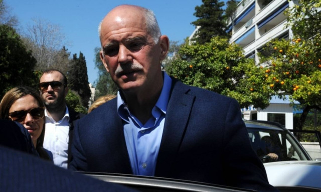 Στήριξη Γ. Παπανδρέου στην κυβέρνηση