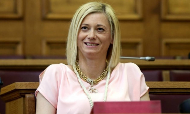 Ραχήλ: Δίνουν 500 εκατ. για αεροπλάνα την ώρα που ο κόσμος πεινάει