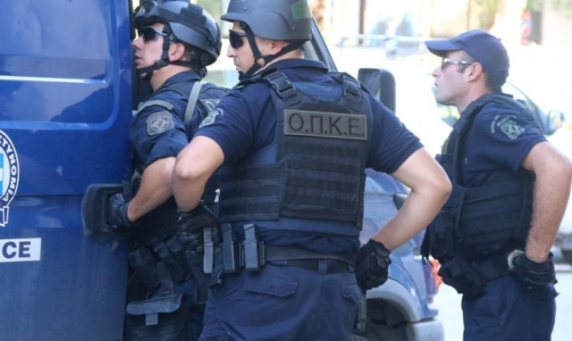 Δυο αστυνομικοί καταθέτουν για τη βίαιη προσαγωγή νεαρού στα Εξάρχεια